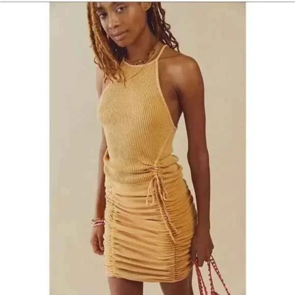 free people tank dress White Lace Sz M Not Lined Inside The Hot Shot Mini Heather Dress features a soft and stretchy cotton and elastane blend to ensure optimal freedom of movement and comfort FP Movement Hot Shot Mini